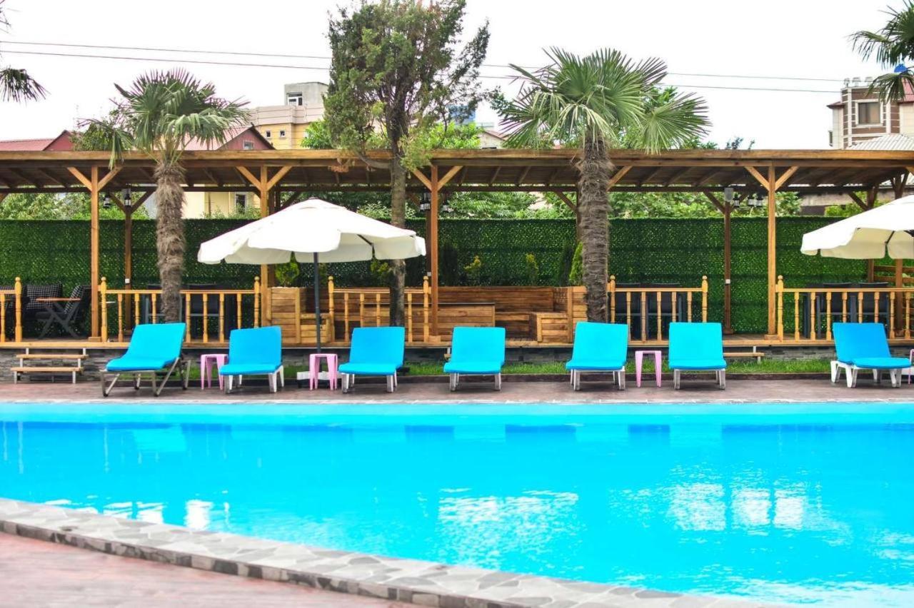 Hotel Genatsvale Batoumi Extérieur photo