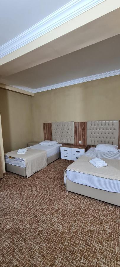 Hotel Genatsvale Batoumi Extérieur photo