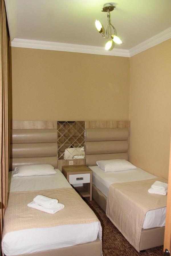 Hotel Genatsvale Batoumi Extérieur photo