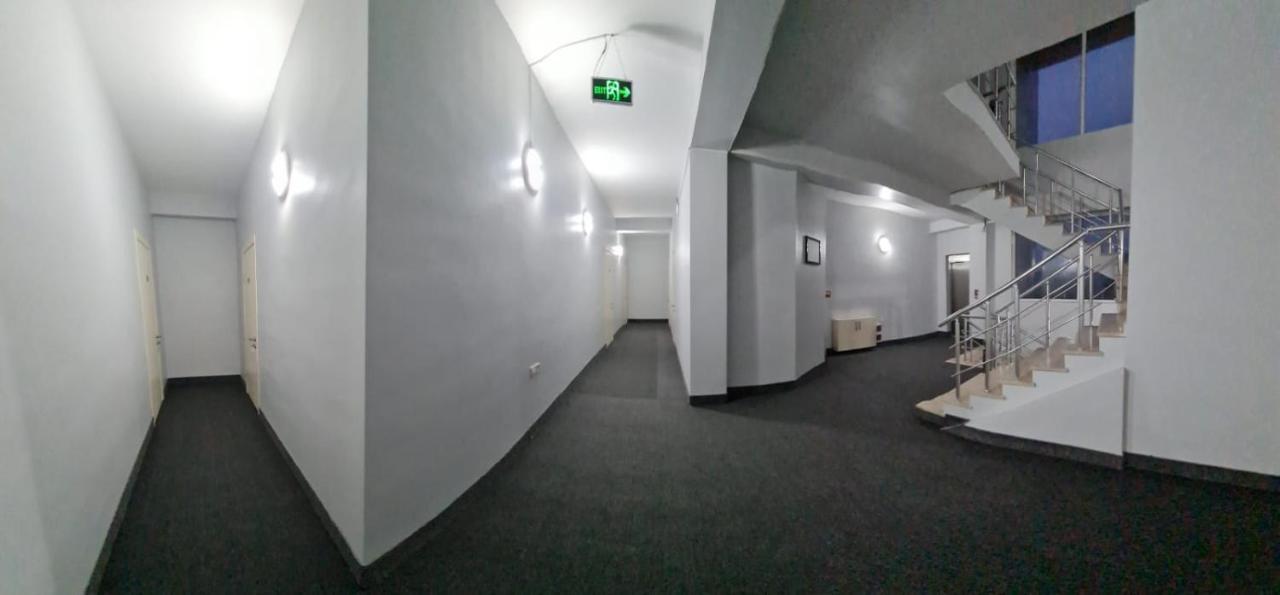 Hotel Genatsvale Batoumi Extérieur photo